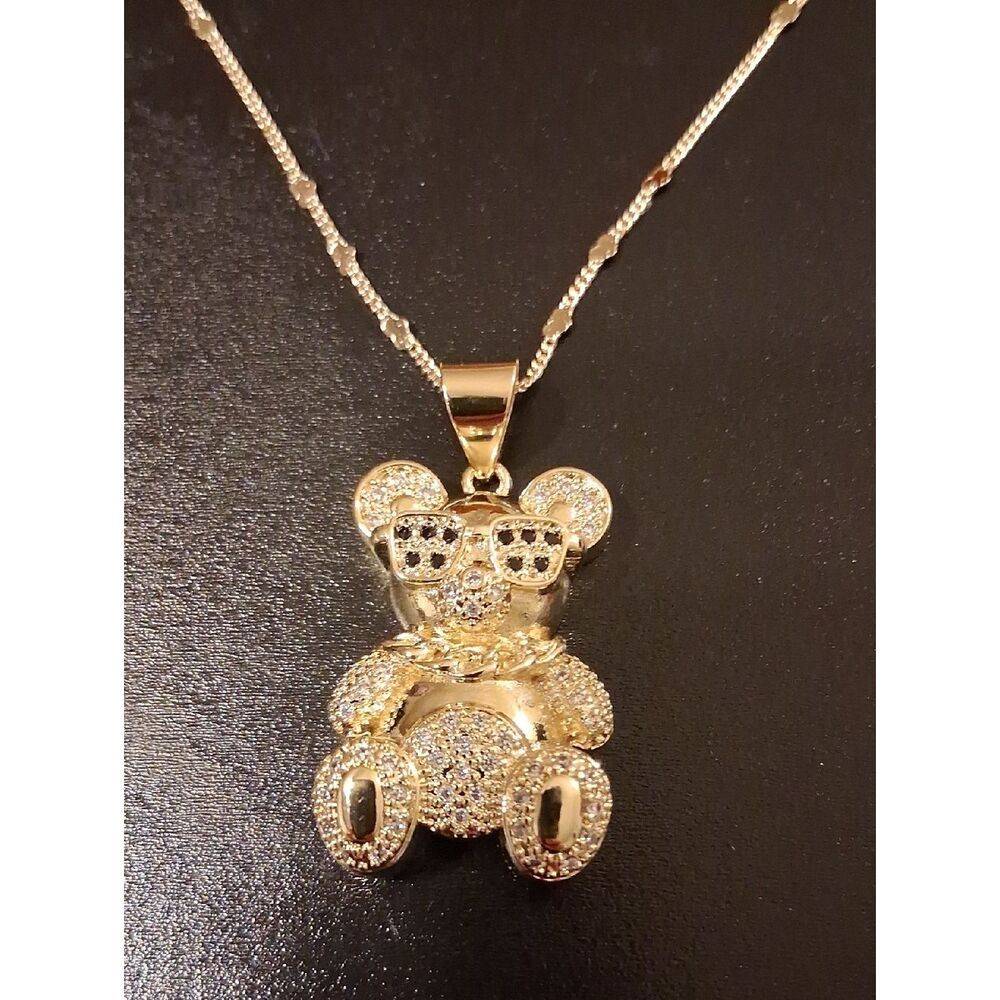 18k GF Bling Bear On 18k GF 20" Heart Chain New In Box